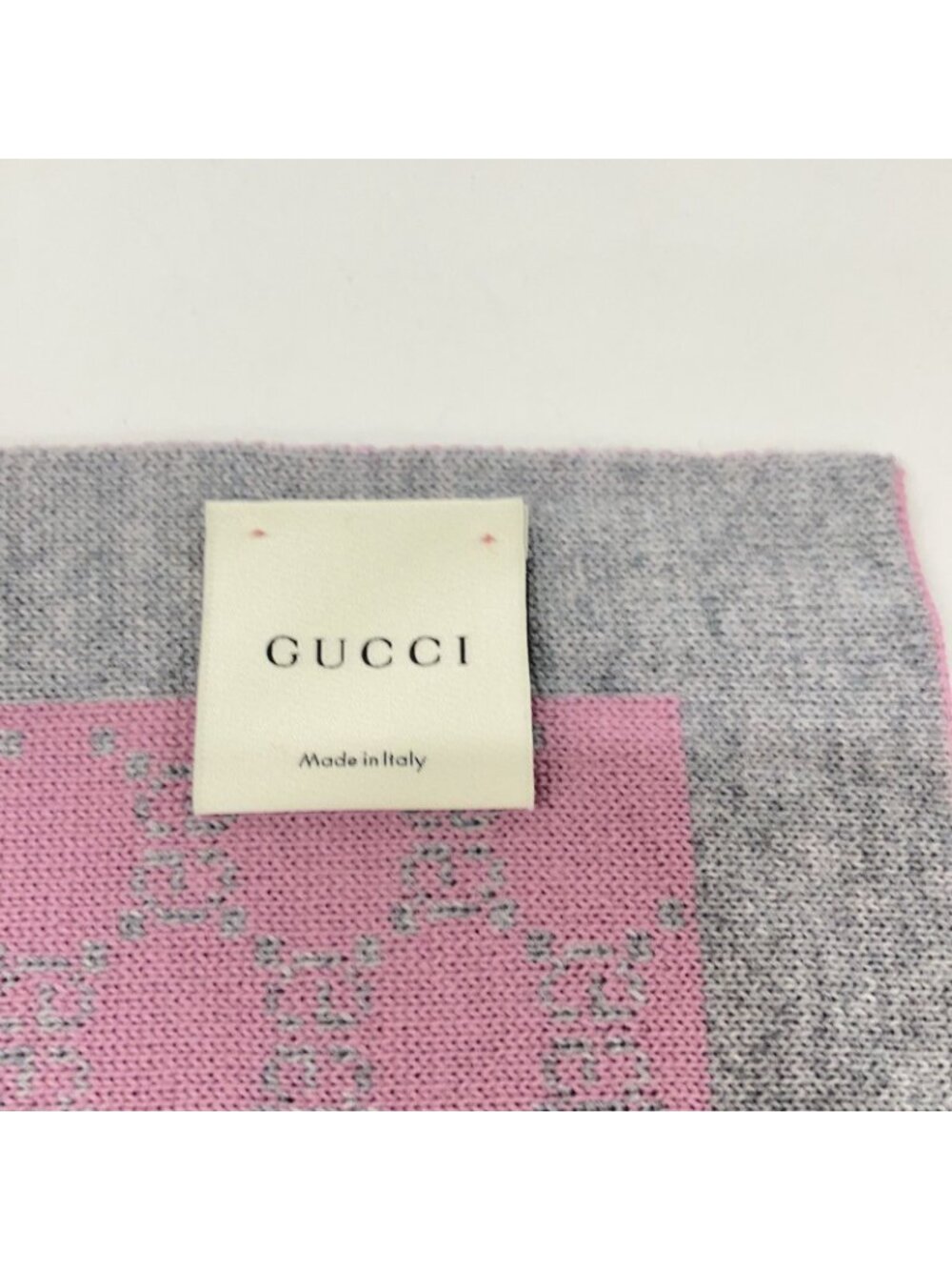 Gucci Gray Pink Wool GG Scarf - Picture 3 of 5